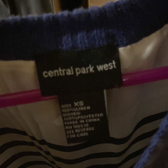 ✨🌹BNWOT🌹✨CENTRAL PARK WEST BEAUTIFULLY MADE SLEEVELESS BLOUSE✨🌹XS🌹✨STAPLE✨🌹 - Picture 5 of 9